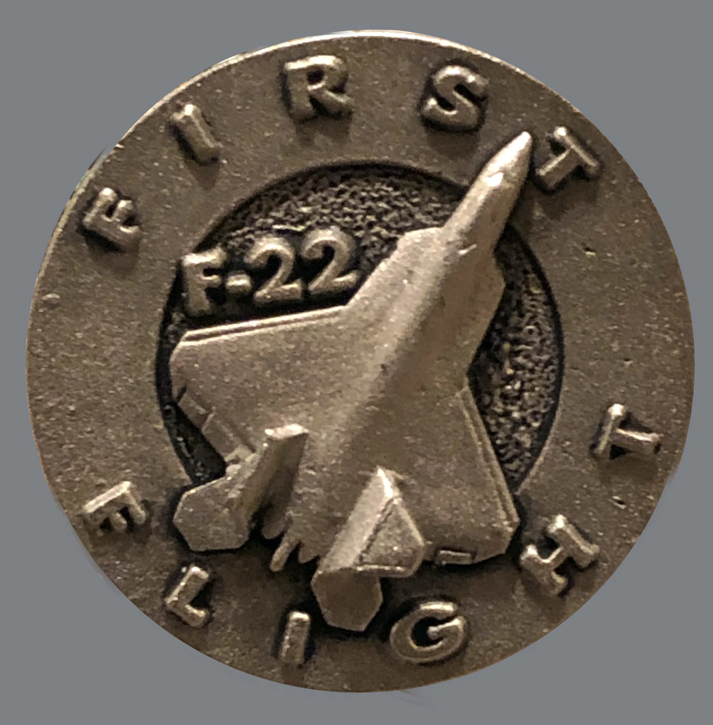 F22pin.jpg