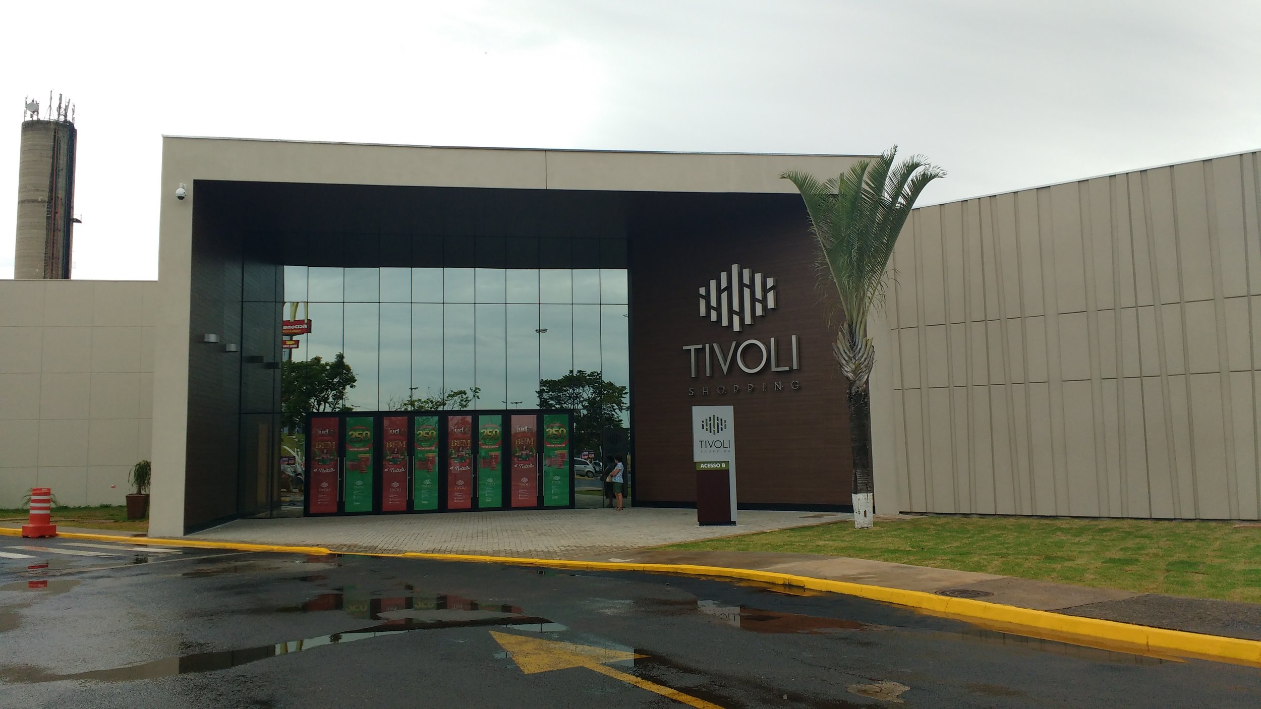 5 - Tivoli Shopping site 2.jpg