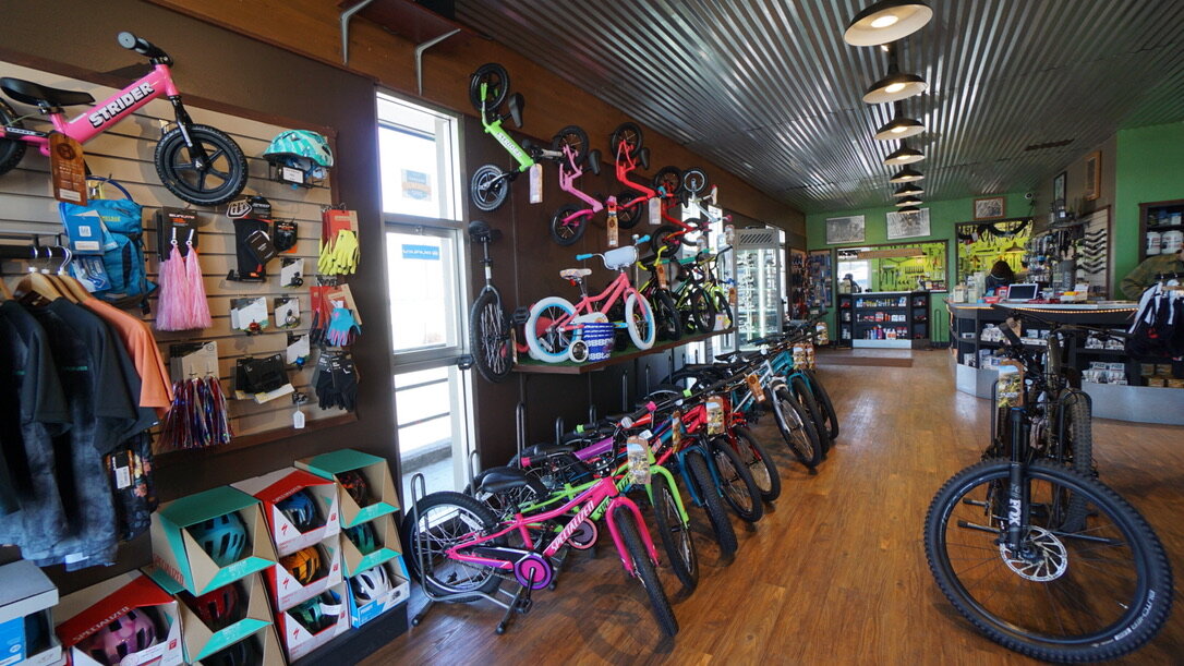 Hutchs_Bicycles_Bend_Eastside_Store_12.jpg