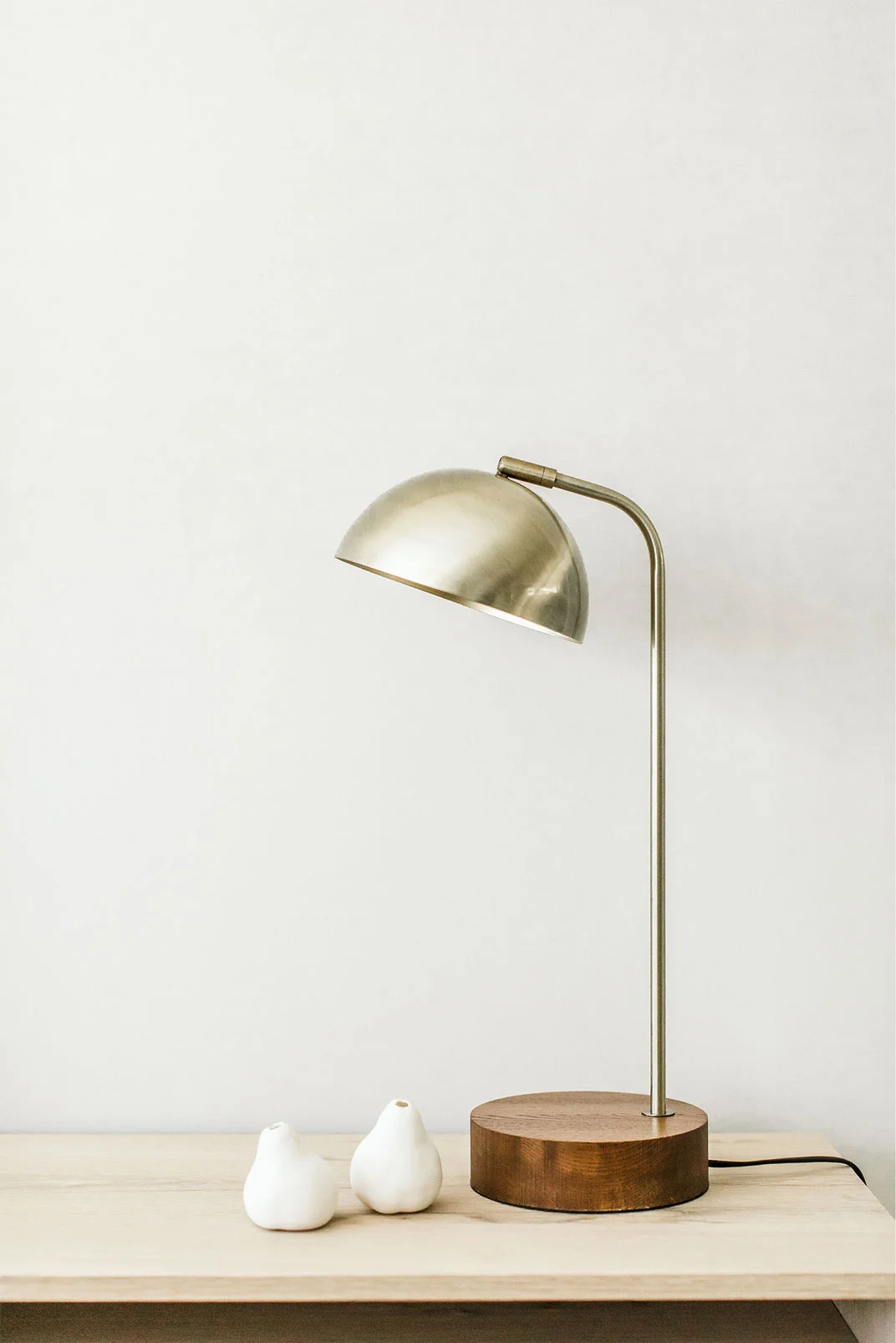 WHITE-KITE-STUDIO-OOOH-BRANDING-5.jpg