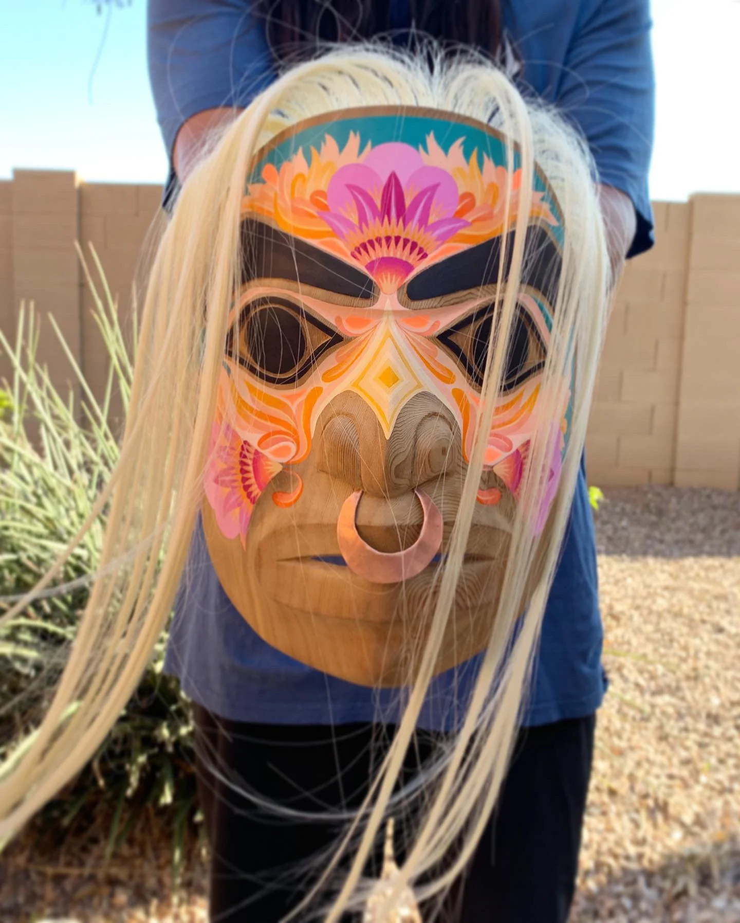 IUNA TINTA x JAMES JOHNSON Collaboration Mask