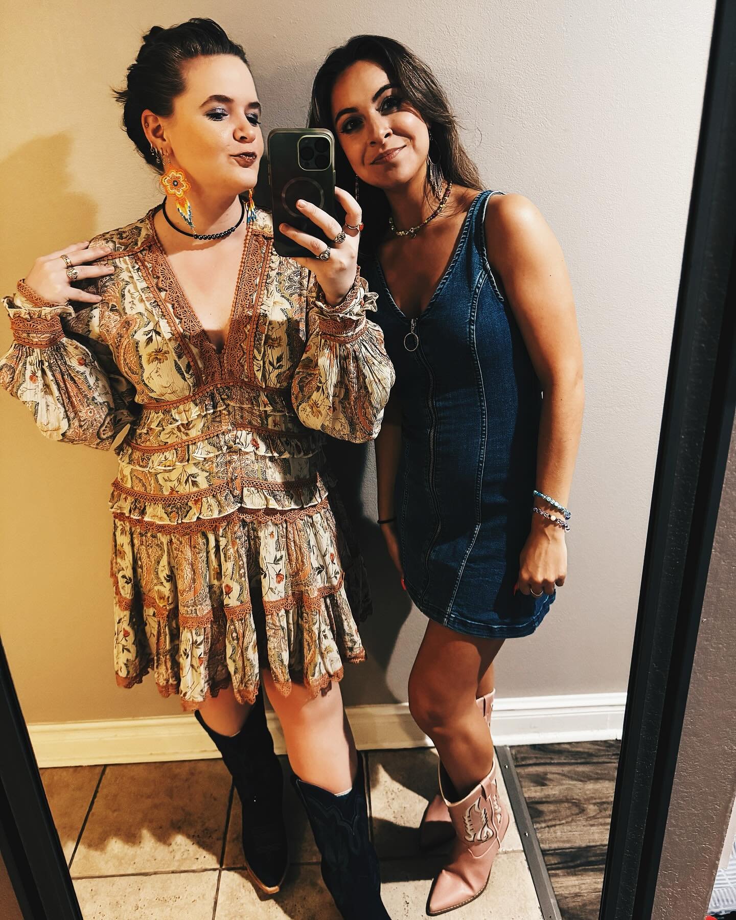 The weather was perfect. ☀️ The ~vibes~ were perfect. 💃 The food was perfect. 🌮 The city was perfect. 🌴 The conversation was perfect. 💁🏼&zwj;♀️🩷💁🏻&zwj;♀️ This trip was perfect and so are you. 🤠