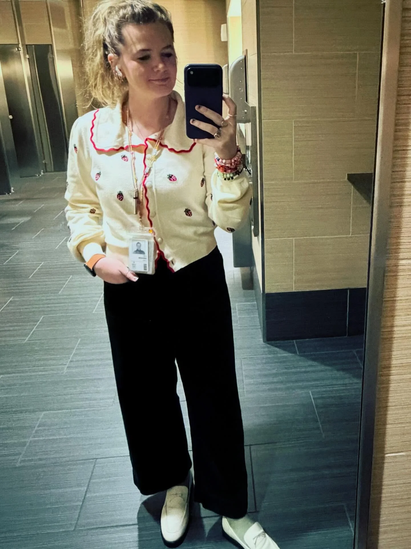 A new sweater and an old-school insta filter.