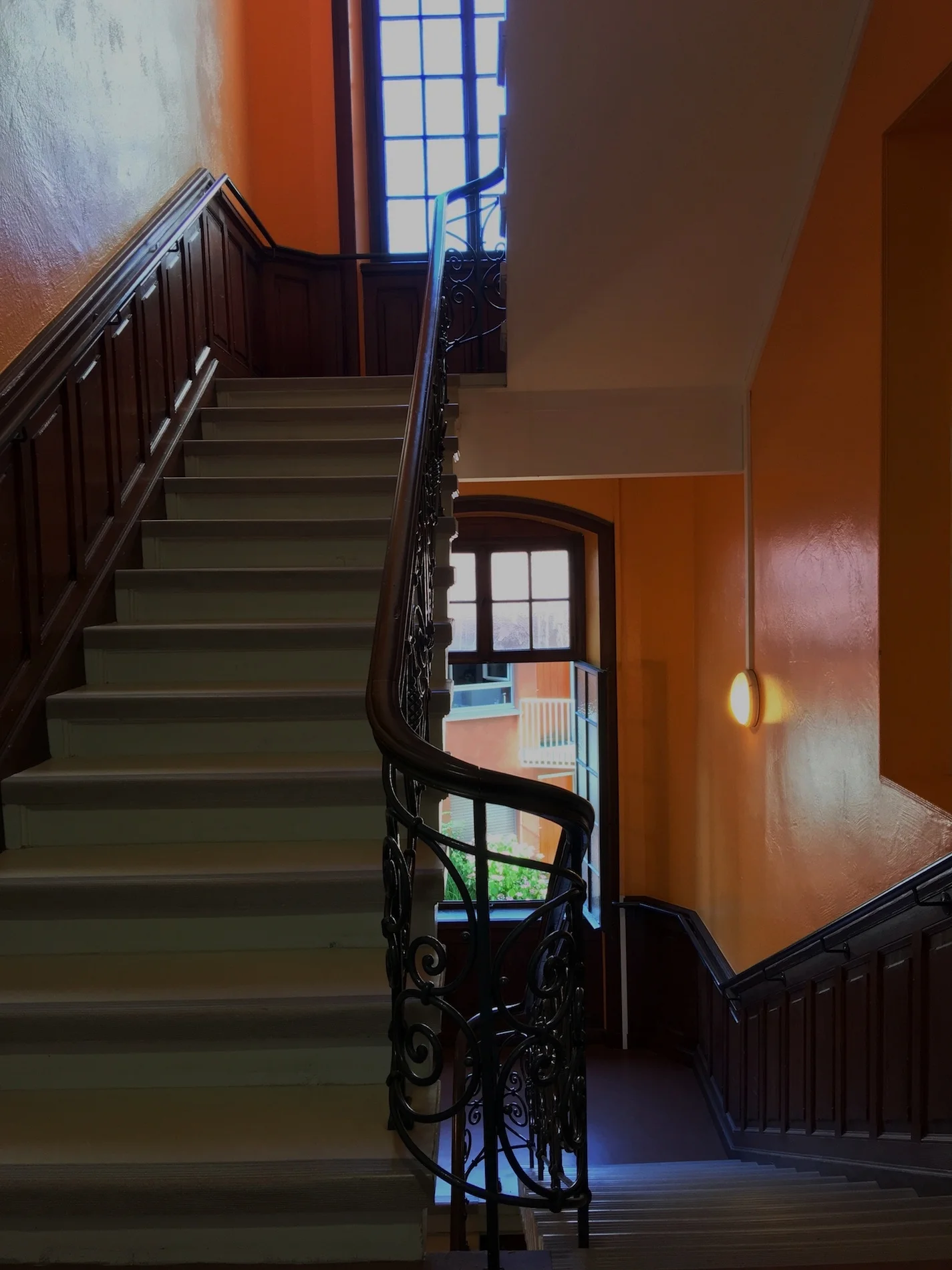 The User's Guide to Postmodern "Emergent" Christianity