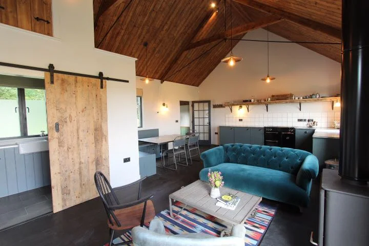 PHOTO-2018-07-14-12-55-20 copy.jpg