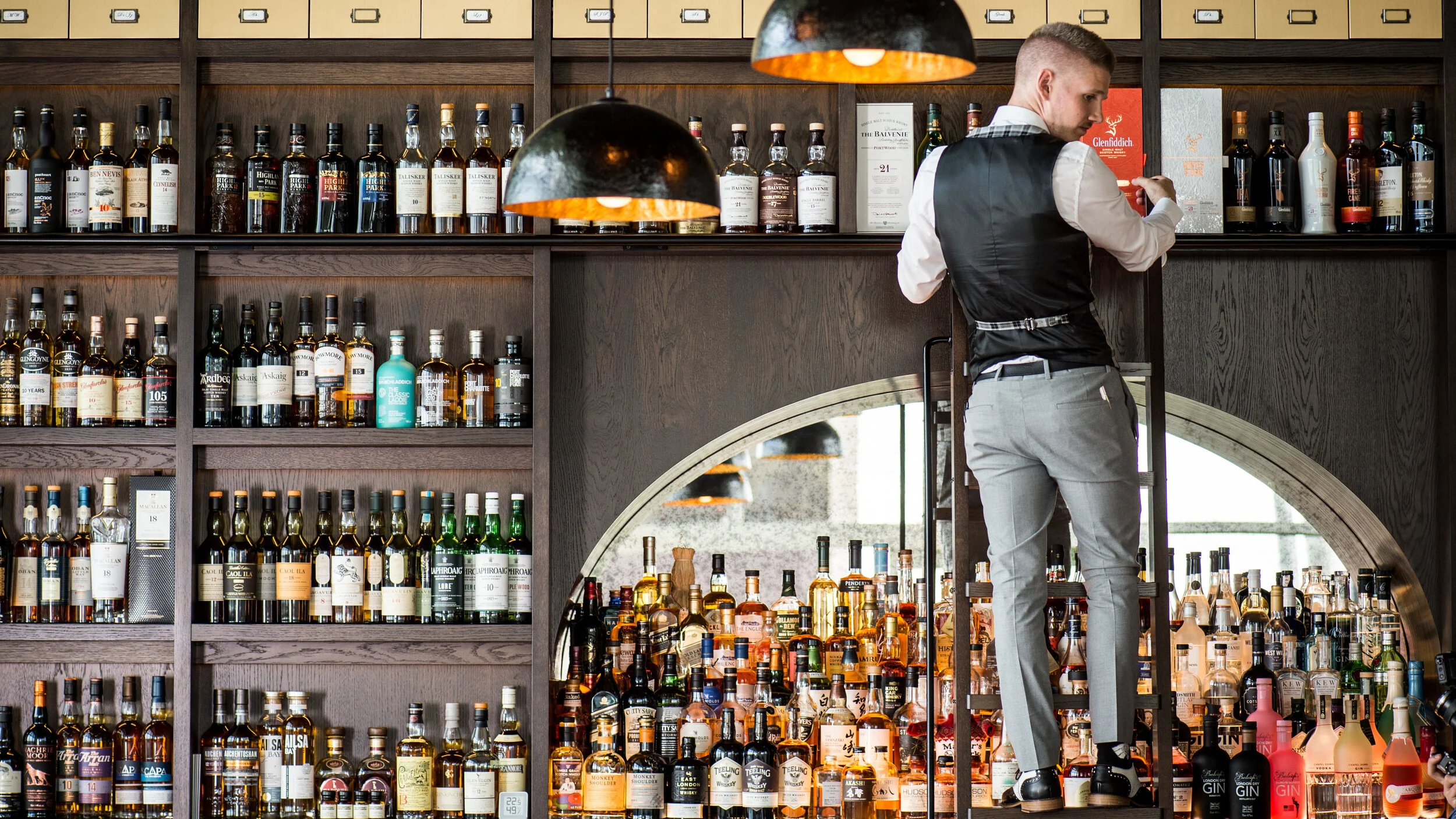 Introducing The Library The New Elevated Bar At Trent Bridge Six