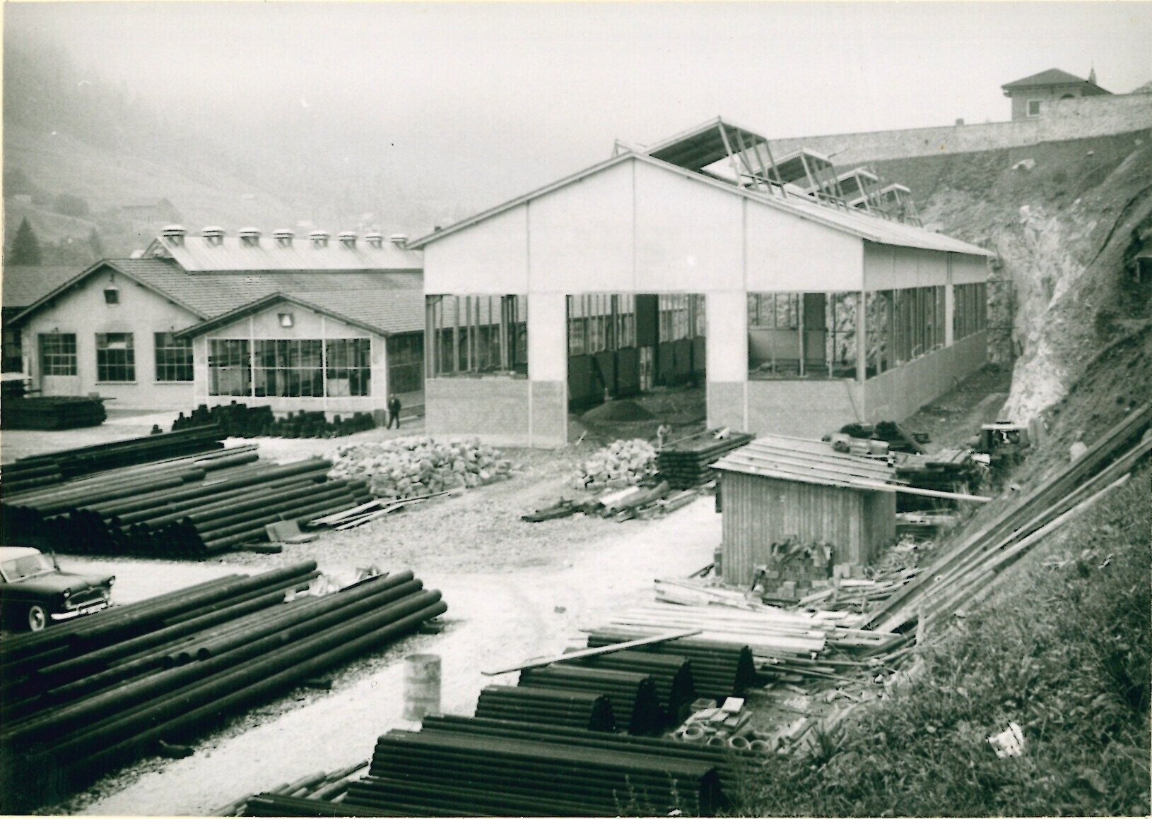 Les nouvelles installations de production construites à Airolo dans les années 1950