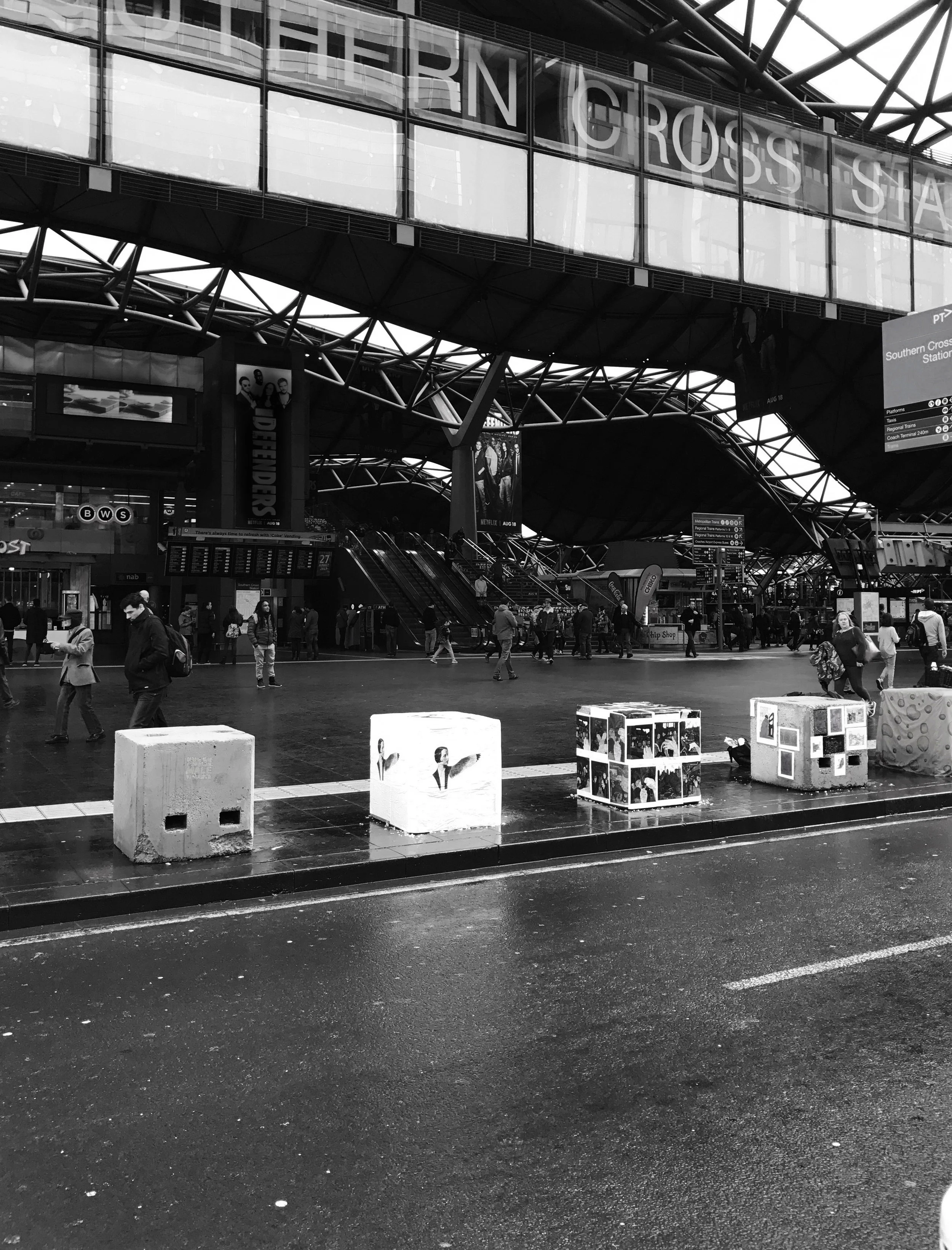 WEB BOLLARD BLACK N WHITE.jpg