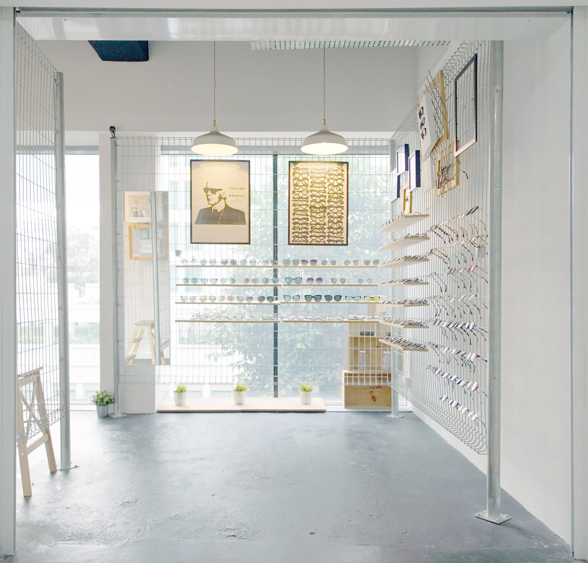 Bugis - 01 Front.jpg