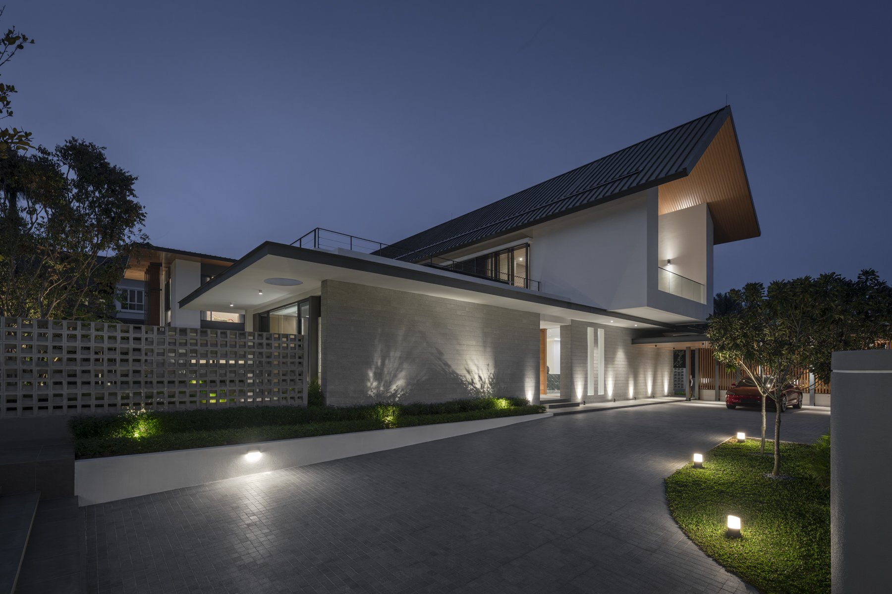 DYP_TStudioArchitects_House41_072-Enhanced-NR.jpg