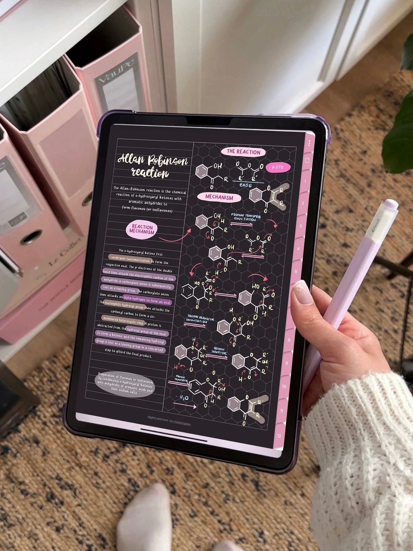 Who said study notes has to be boring? 😂😍💗 comment NOTES below and I will sent you more details about the new hexagonal templates! ✏️👩🏼&zwj;💻🎓✨

Swipe left for some note taking ASMR 🥰✏️📓💞✨

Using my new Dark Mode Notebooks and my Handwritte