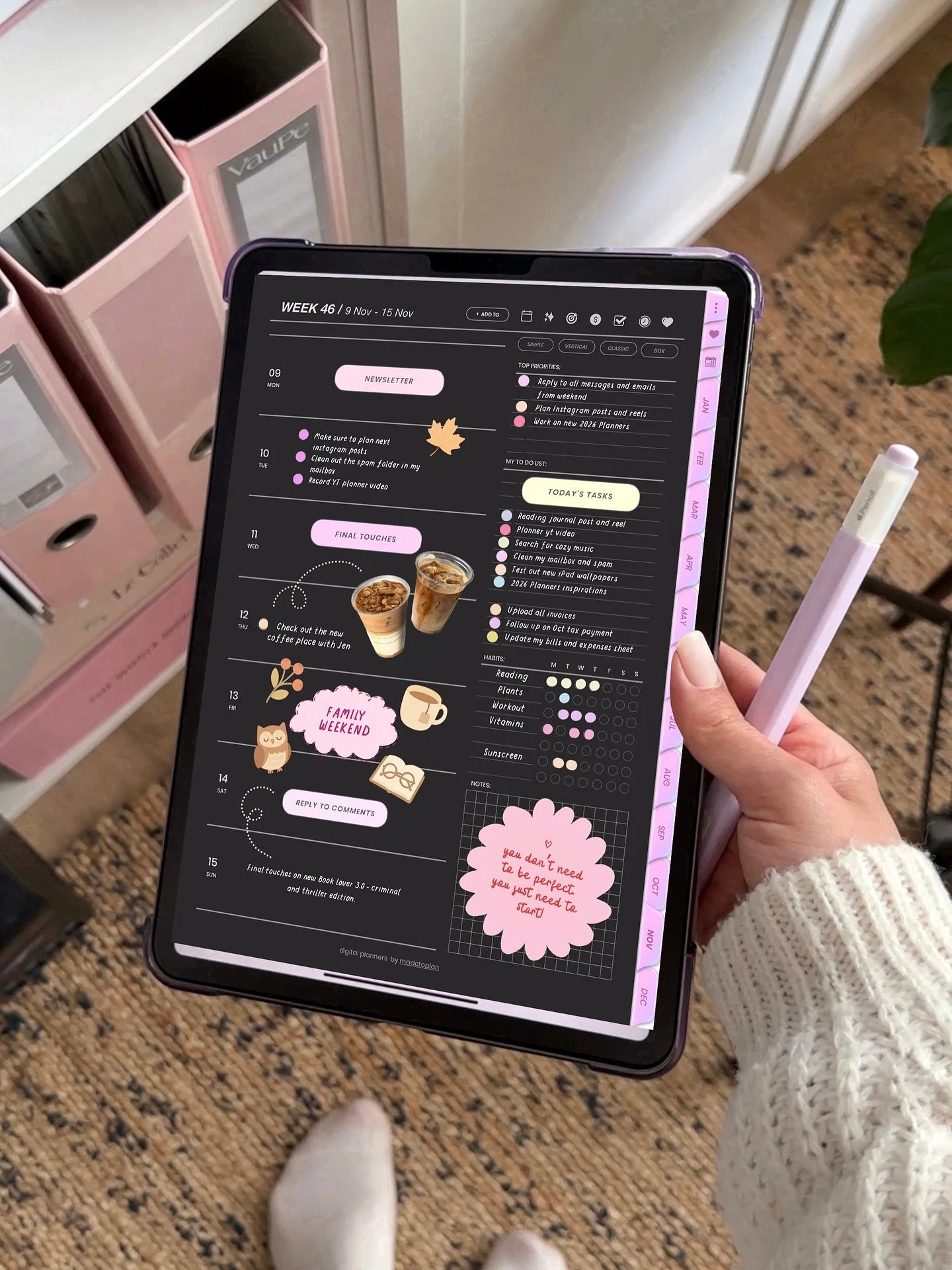 Who said dark mode has to be boring? 😂😍💗 comment PLANNER below and I will sent you more details about the new 2026 planners and what&rsquo;s new! ✏️📆

Swipe left for some note-taking ASMR ✏️📓💖

Using my new 2026 Planner and my Handwritten Font: