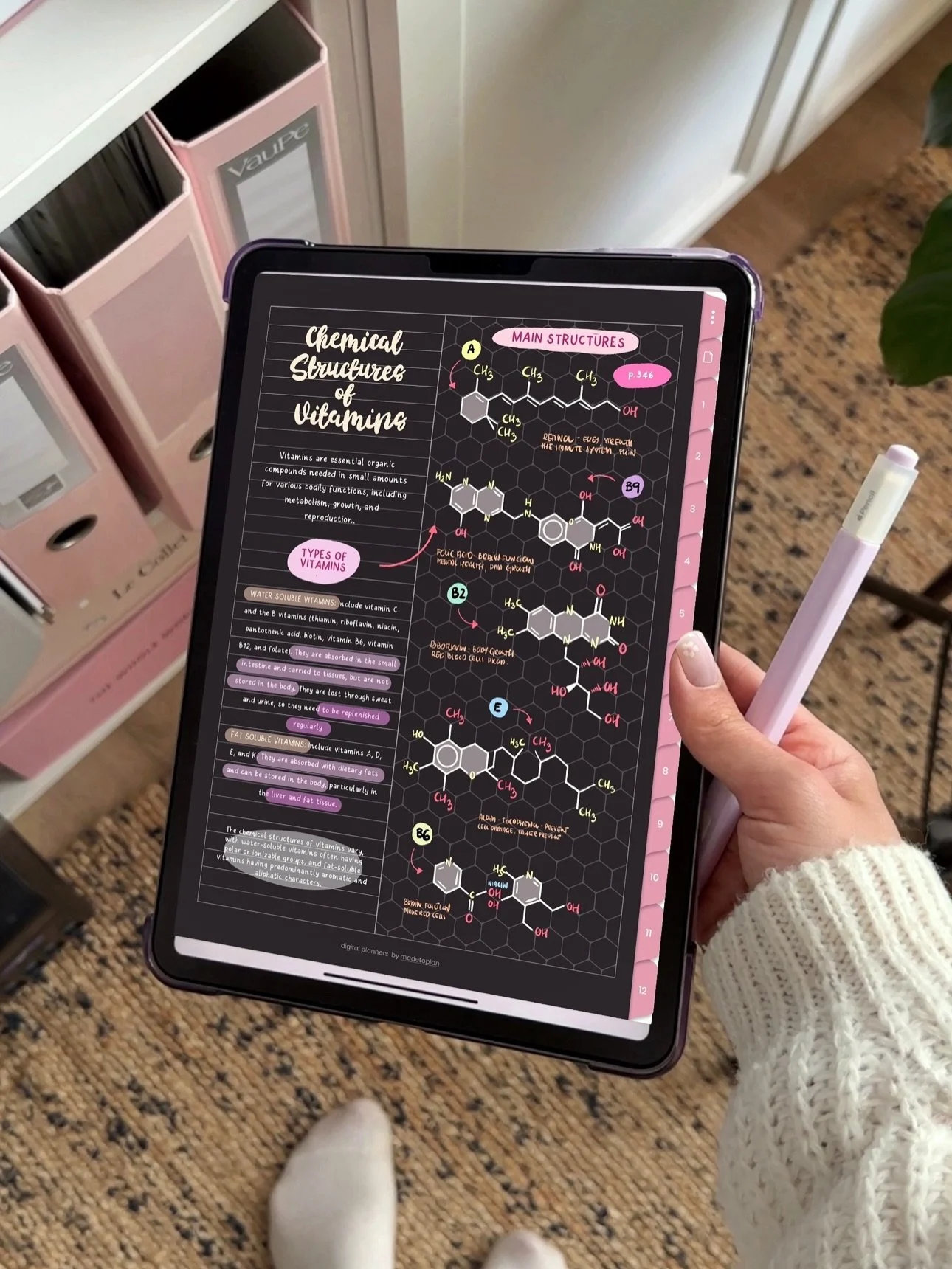 Who said study notes has to be boring? 😂😍💗 comment NOTES below and I will sent you more details about the new hexagonal templates! ✏️👩🏼&zwj;💻🎓✨

Swipe left for some note taking ASMR 🥰✏️📓💞✨

Using my new Dark Mode Notebooks and my Handwritte