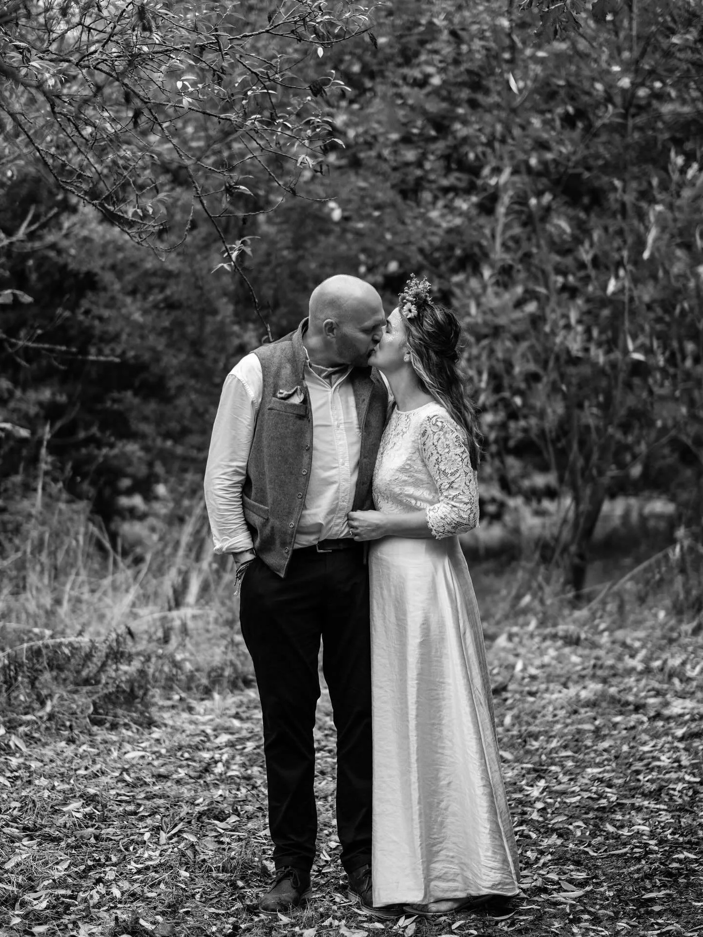 Bec and Oliver 💚

Fairy dust and bubbles were very much in order of the day for Bec and Oliver&rsquo;s special woodland wedding! We had such an amazing time capturing and celebrating with them at @higher.holcombe - the skies may have opened and the 