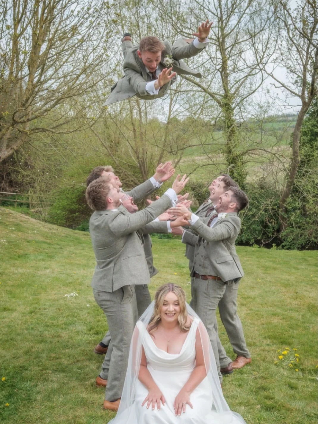 Who doesn&rsquo;t love a Superman! 👌🏻

#wedding #weddingphotography #weddingday #groom #bride
