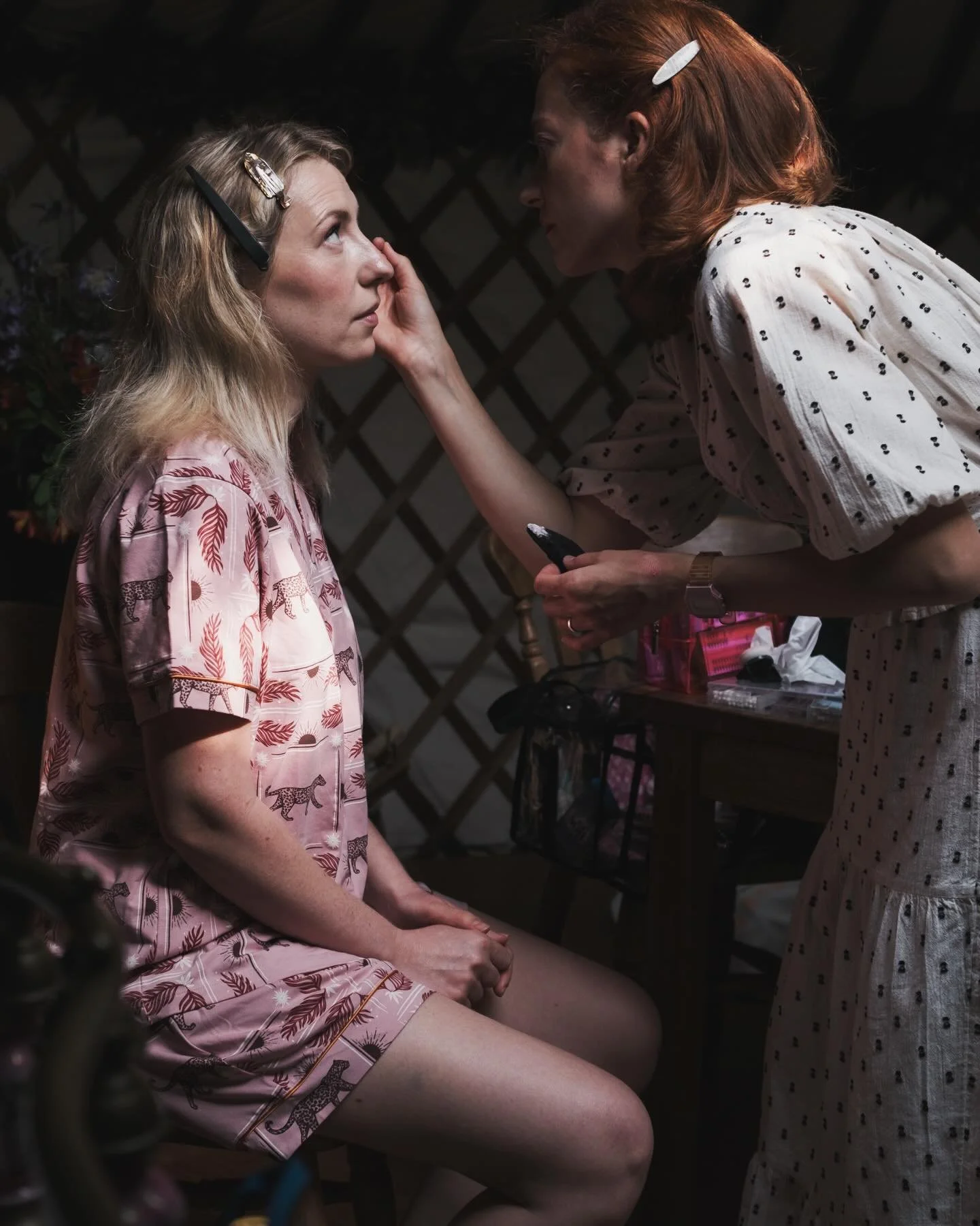 Prep in a yurt&hellip;💕

#mua #makeup #makeupartist #weddingmakeupartist #bridalinspo