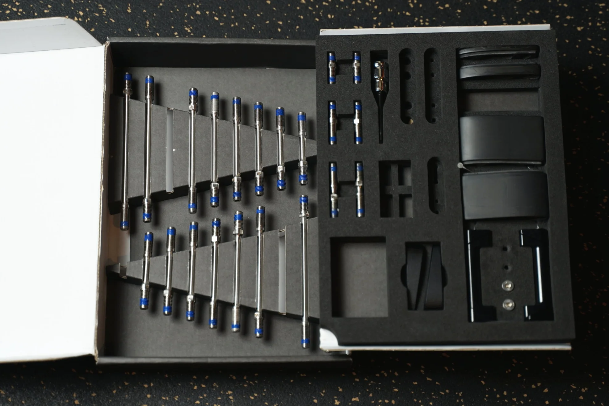 The full range of front end adjust-ability. Note the two 15 degree wedges (bottom middle of the right side) can be used underneath the arm cups if you wish to angle your arms upward to achieve a “high hands” position.
