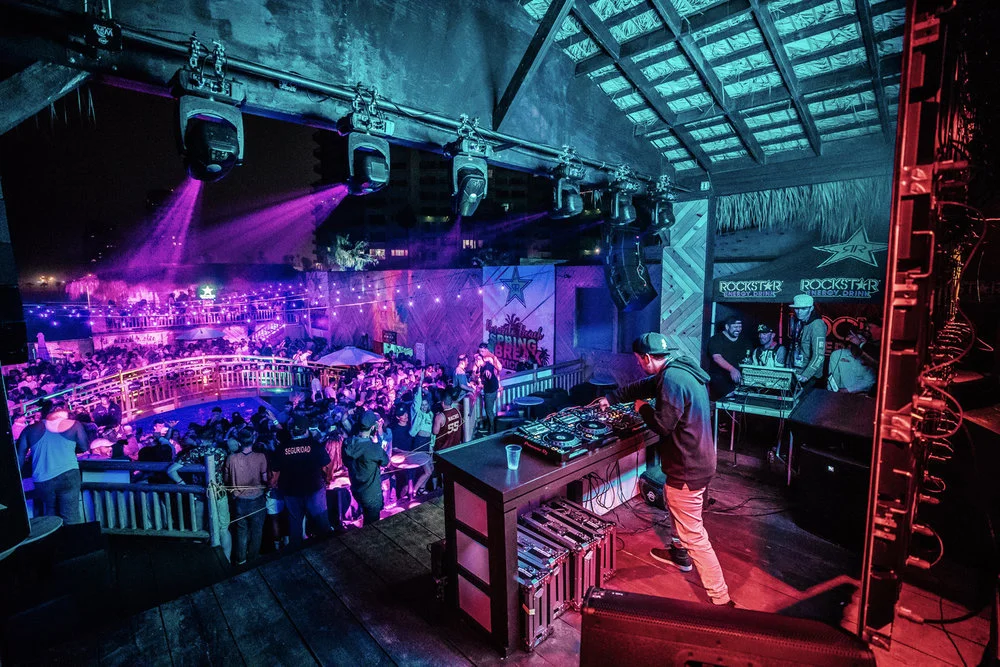Drezo+Week+3+full+crowd.jpeg