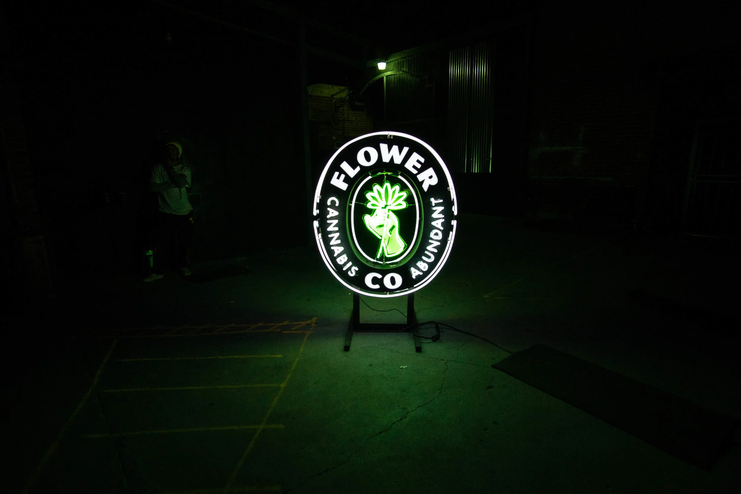 flowerneonoutside1.jpg