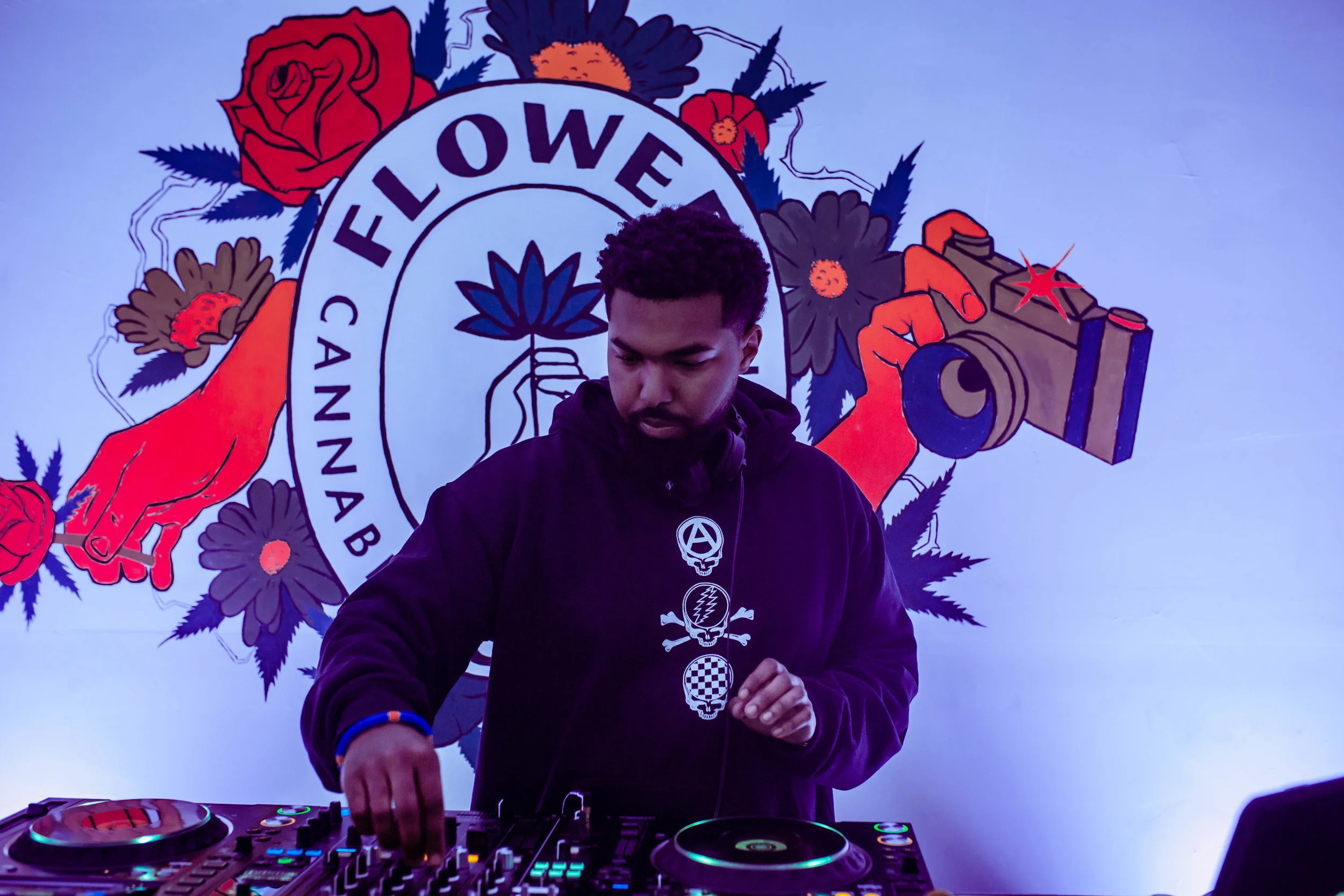 Feb11 _Blackspace-Flowerco-8706.jpg