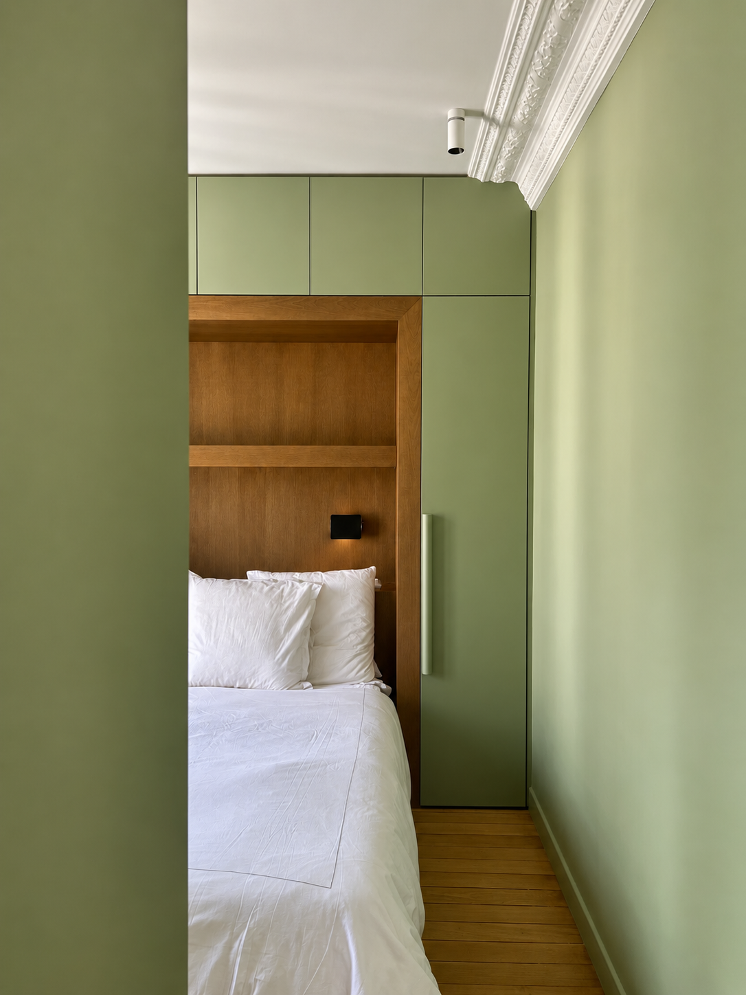 Écrin de chambre vert sauge (1).png