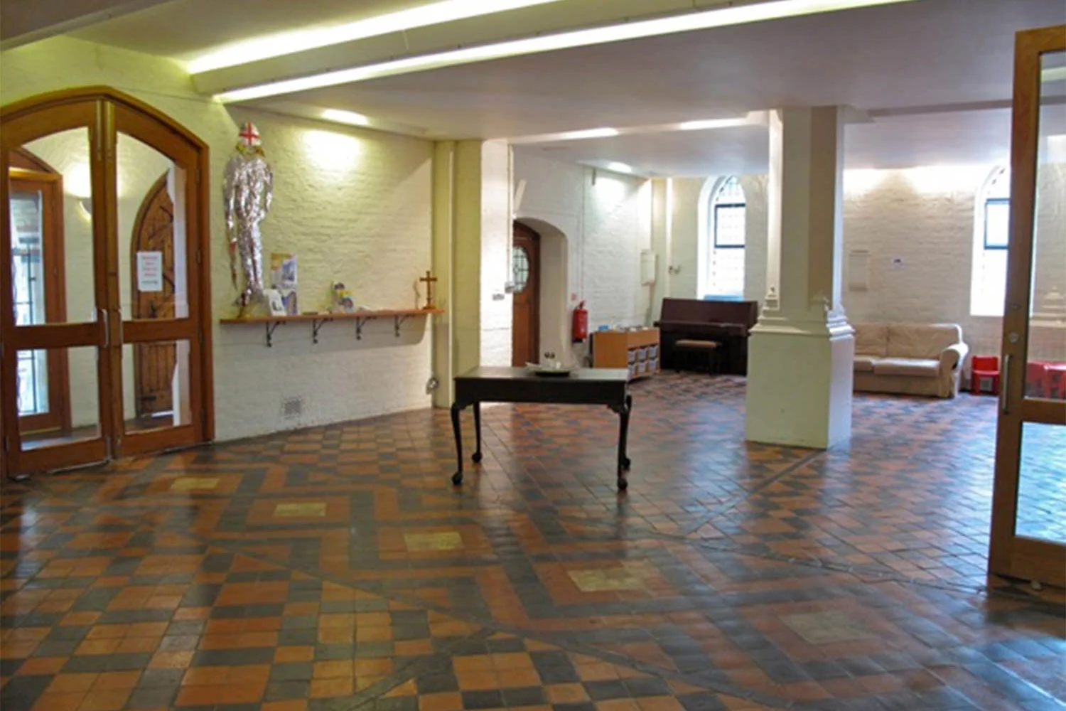 United-Benefice-of-Holland-Park-Hire-A-Space-St-Georges-Community-Space-No-3.jpg