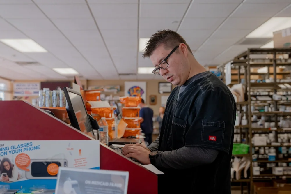 REFILL ONLINE — Thrifty Pharmacy