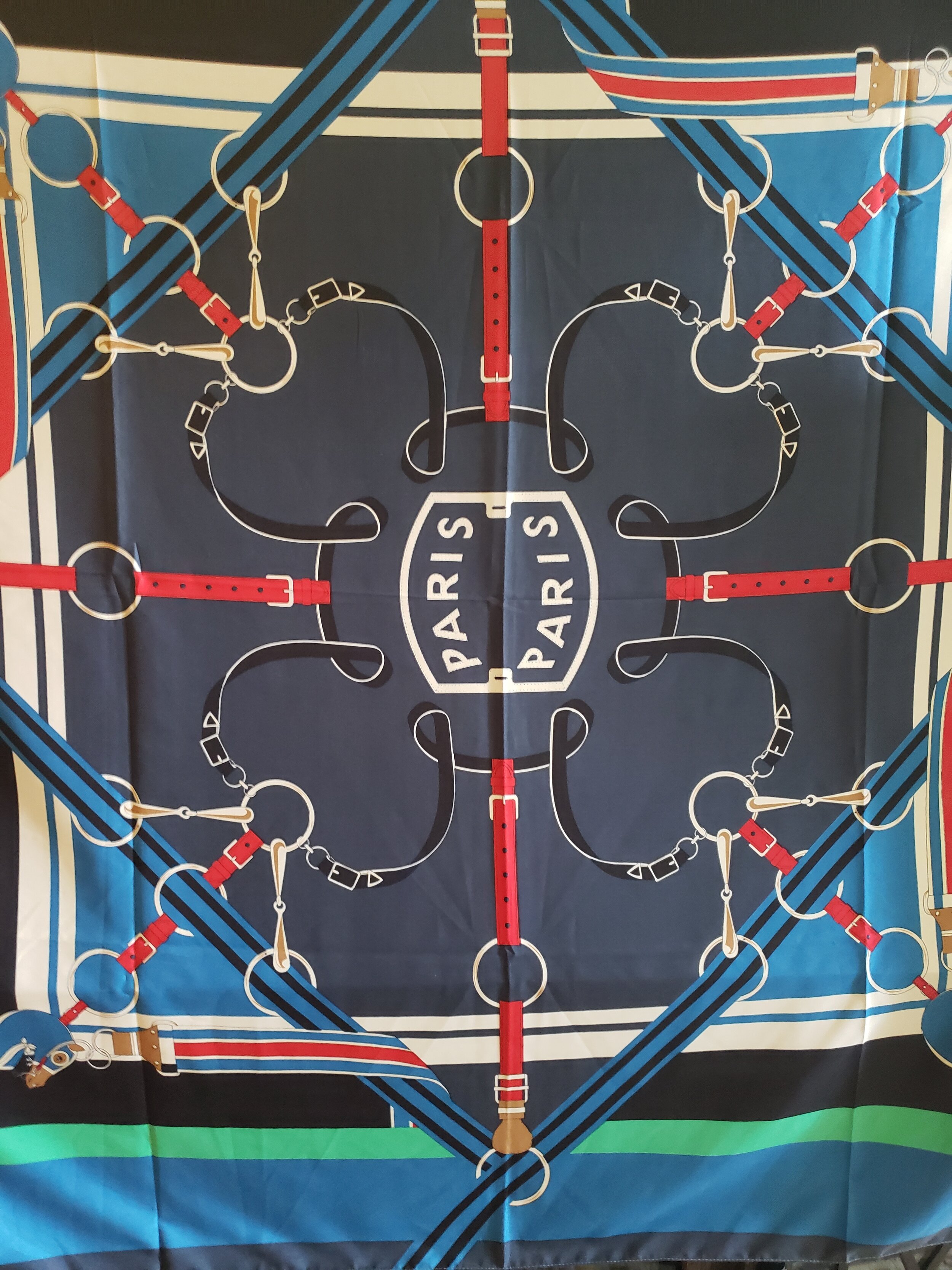 ParisinLove - 100% Silk Scarf