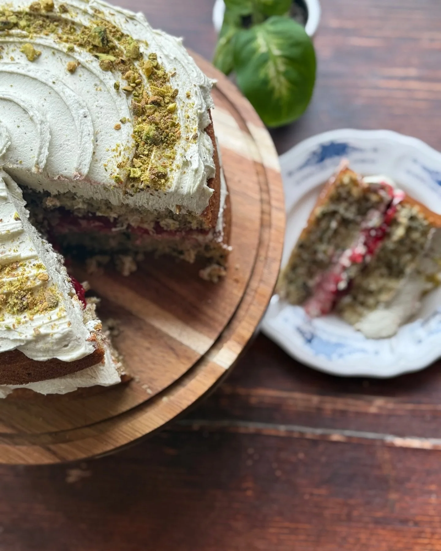This week&rsquo;s beauty - pistachio cake with tart raspberry filling and pistachio buttercream. &hearts;️