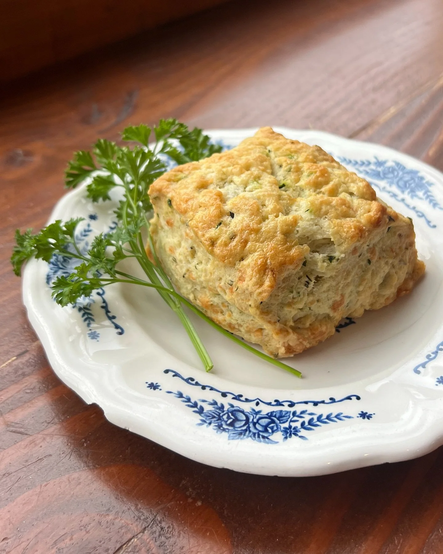 Happy Labor Day! Hot and fresh out of the oven. Garden Herb and Gruyere biscuits. 🌱