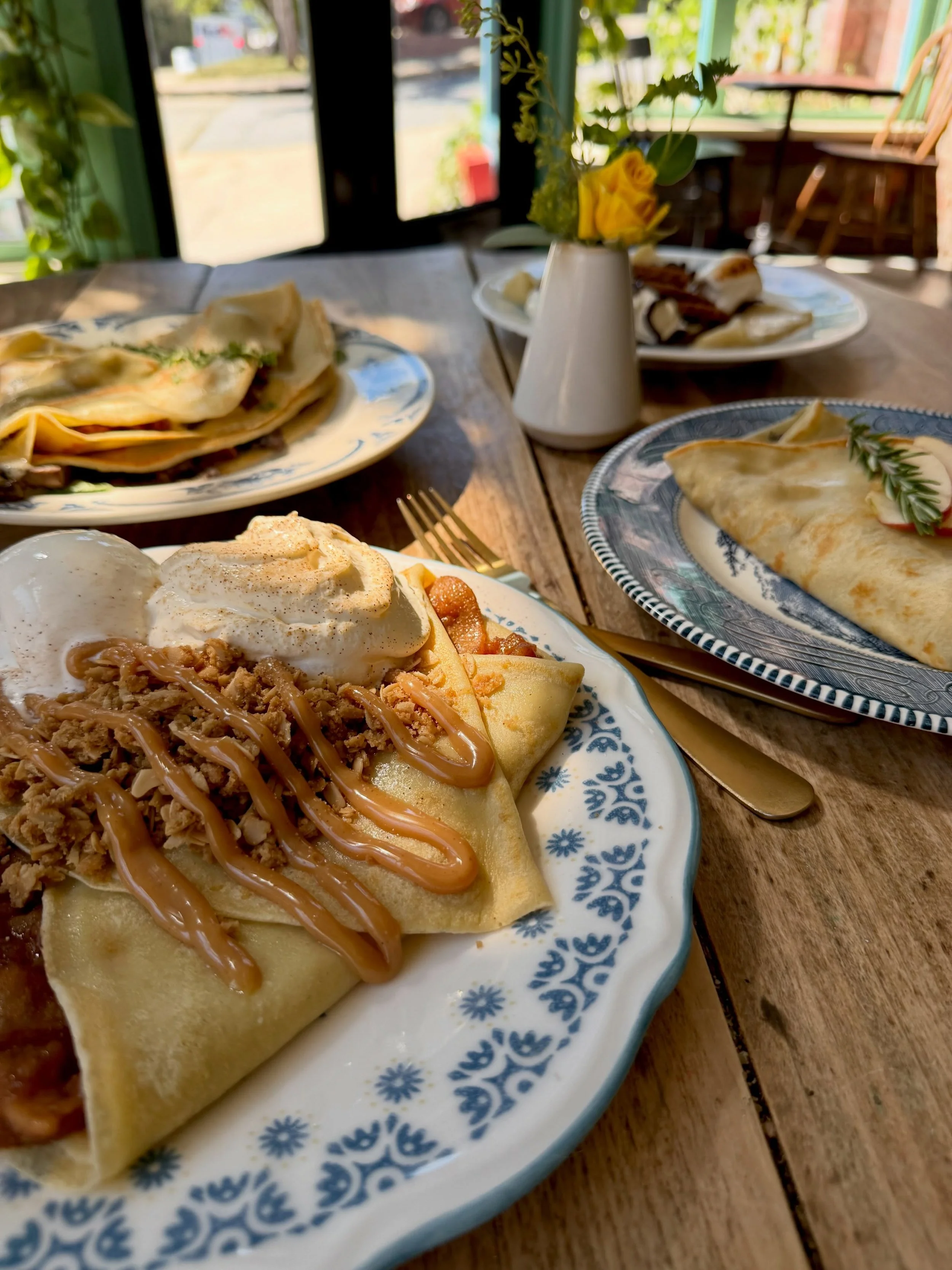 Fall menu is in full swing! Old favorites and new, we can't wait to see you this holiday weekend!
Open Monday 8-3, little sidewalk sale happening, first come first serve, make an offer, it's yours!