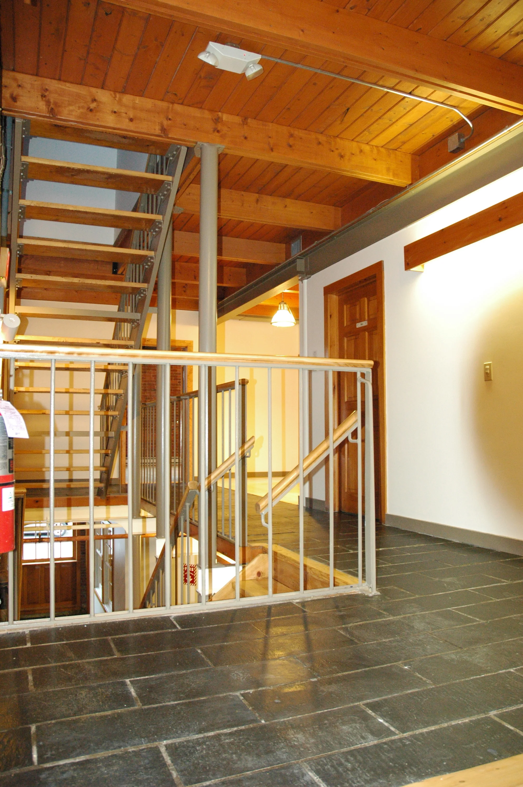 Sovereign Builders Commercial Roundhouse Building 4.JPG