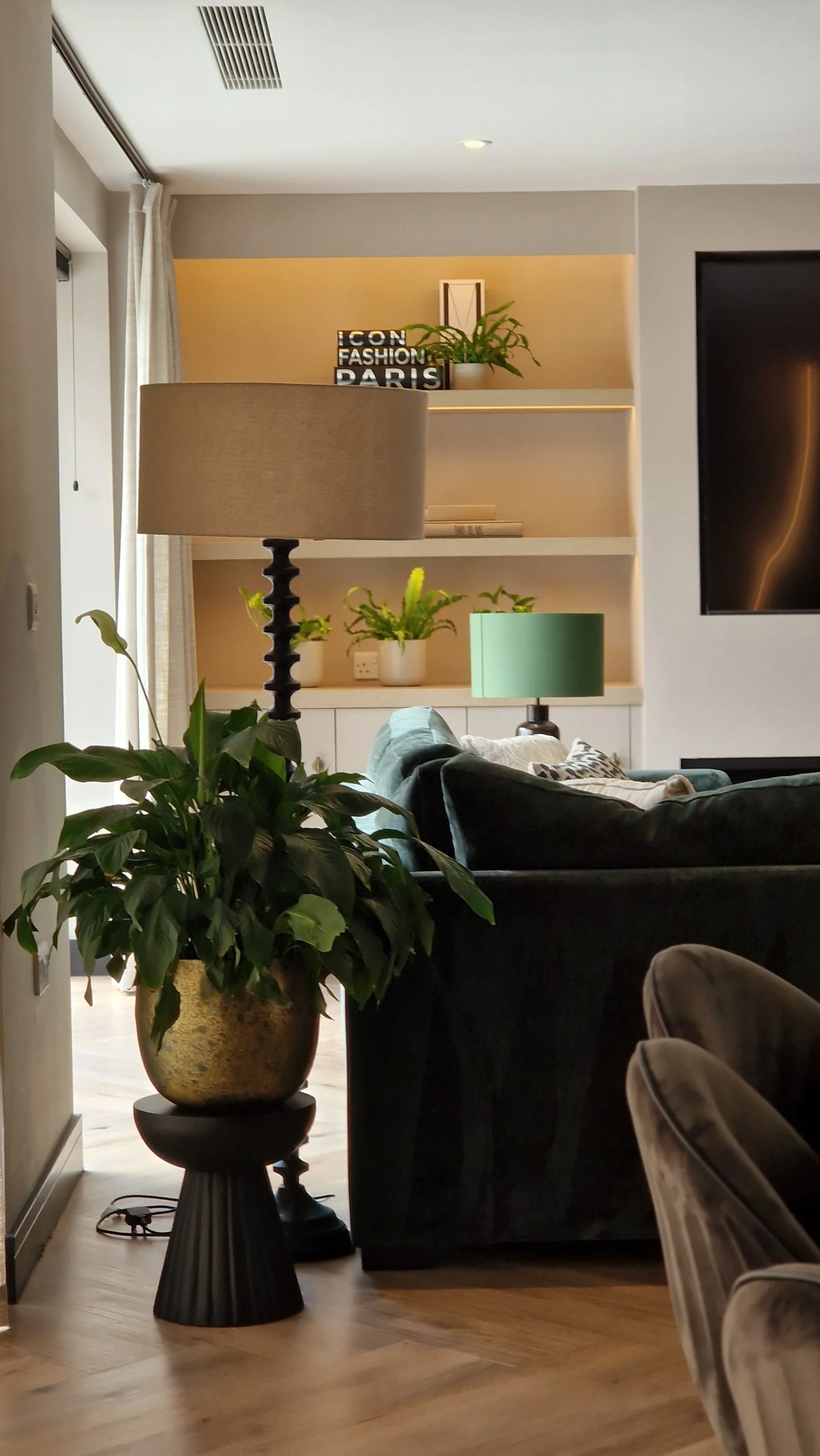 The Emerald louge, adapted living project,  Kent (31).jpg