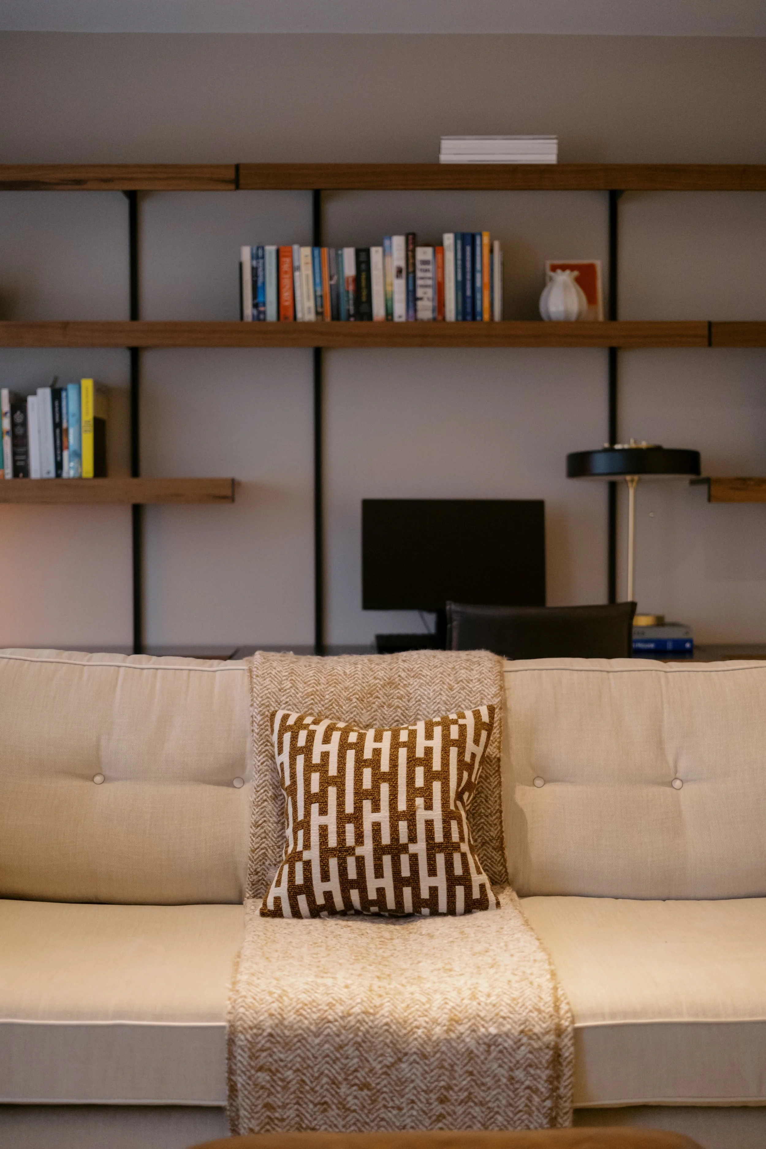 The Emerald lounge, Project Quietly refined (6).jpg