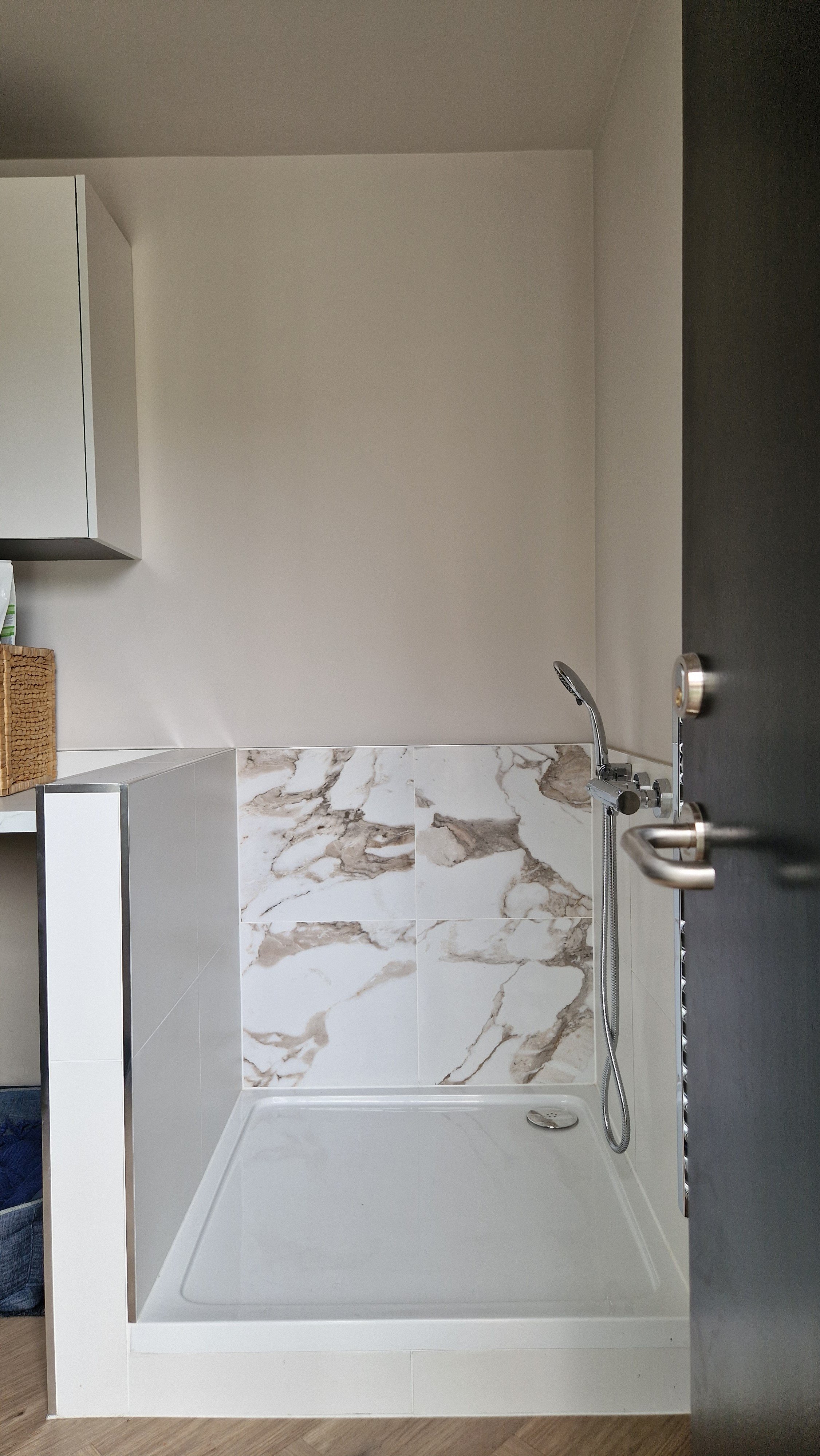 The Emerald louge, adapted living project,  Kent (6).jpg