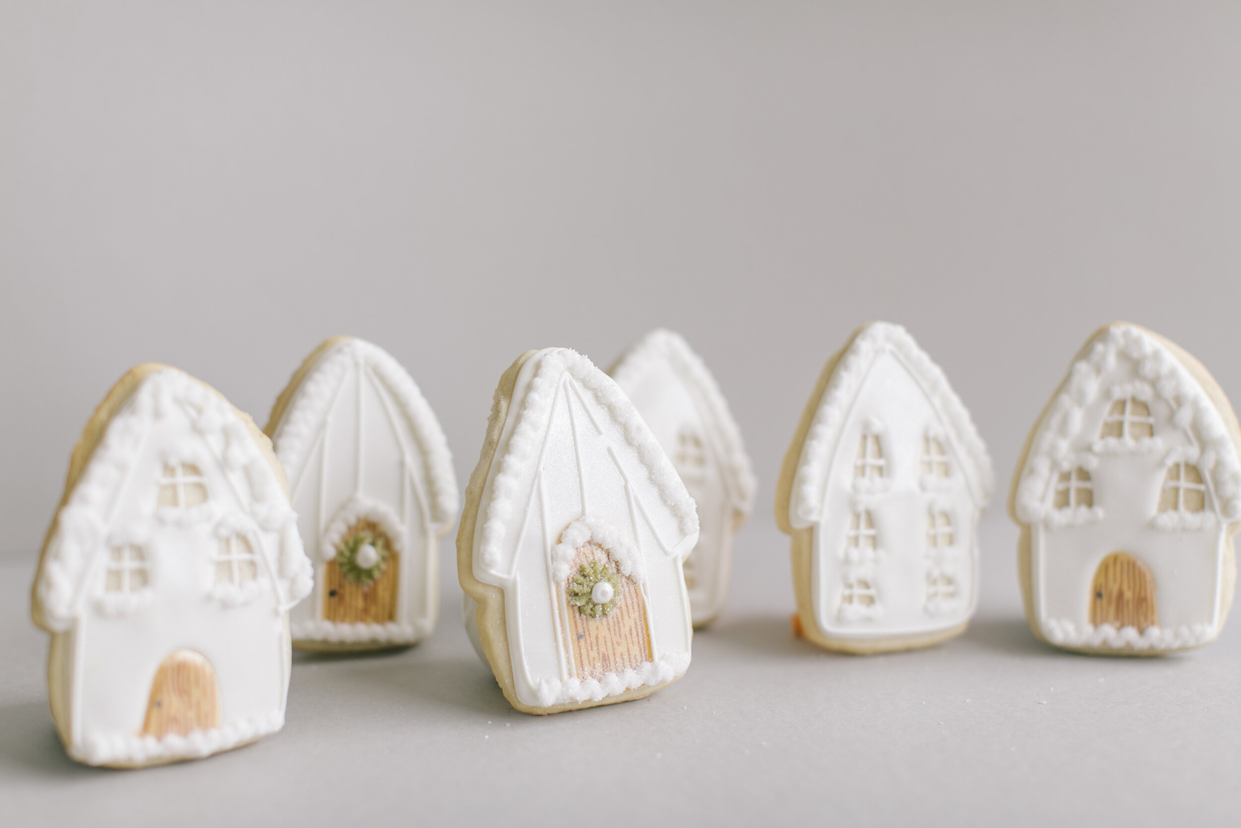 Simplify Your Holiday Season - Relationships, Gifts, Decor &amp; More