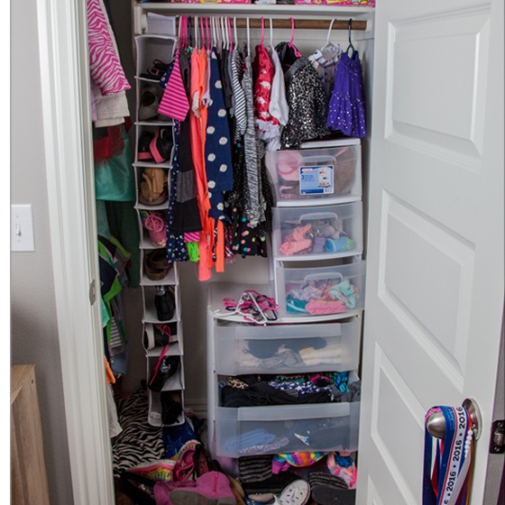 BEDROOM1CLOSET.jpg