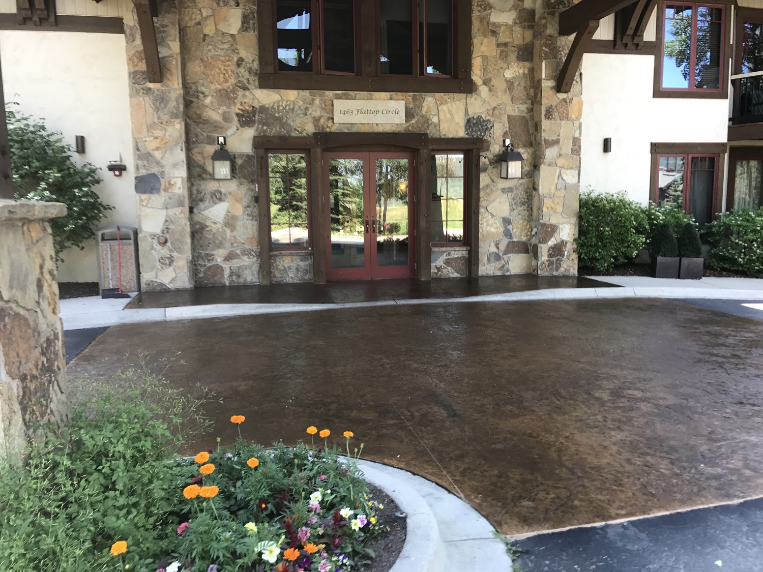 Business-Entrance-Stamped-Concrete.jpg