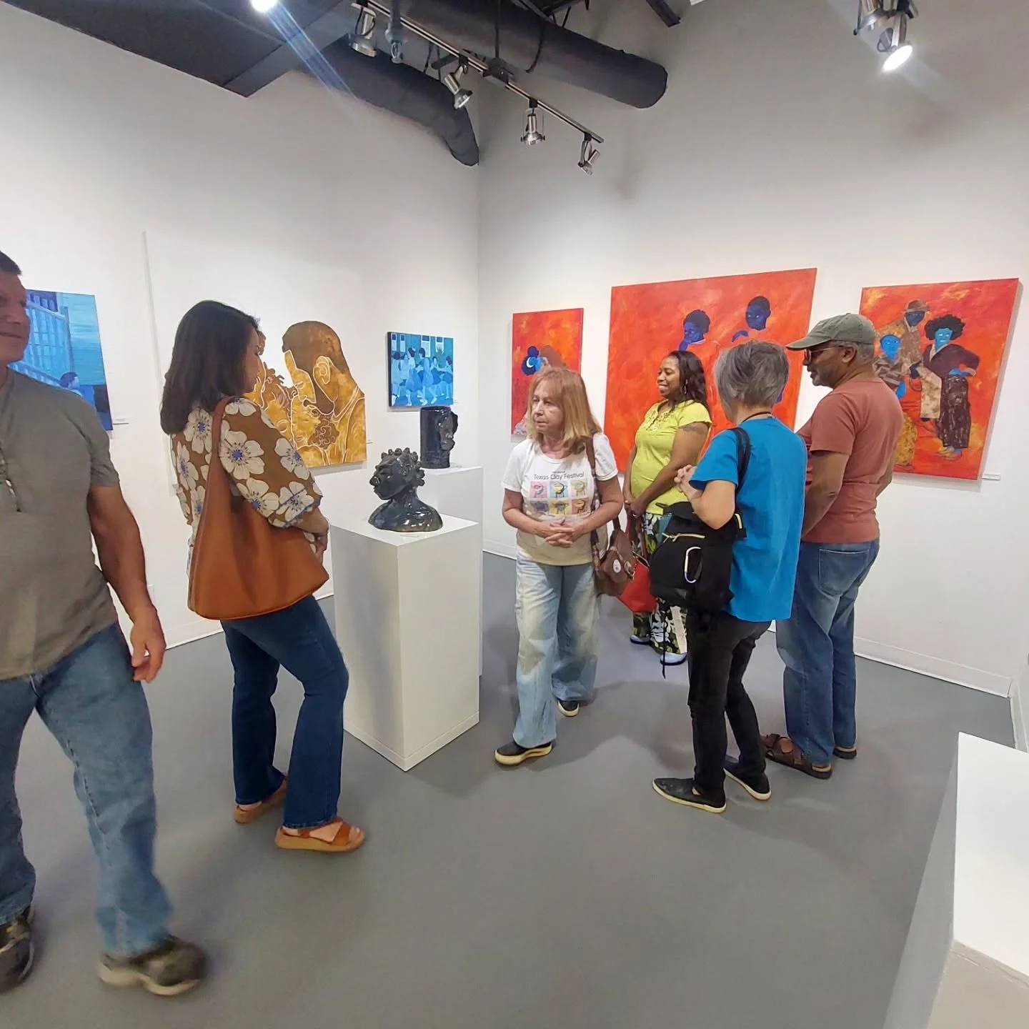 Photos from last month's closing reception for "Be Still and Know", an exhibition of new ceramic sculptures and paintings by Goldmark artist Jacqueline Jackson @jacque_vjackson ! 

We enjoyed a great turnout and were excited to introduce Ja