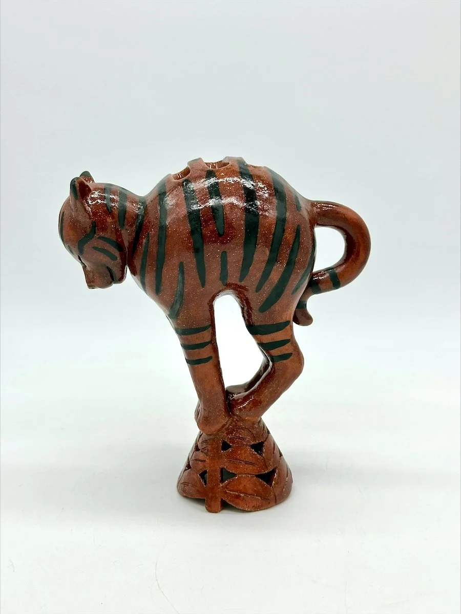 Indoor Cat Vase (1 of 4), 2025-26