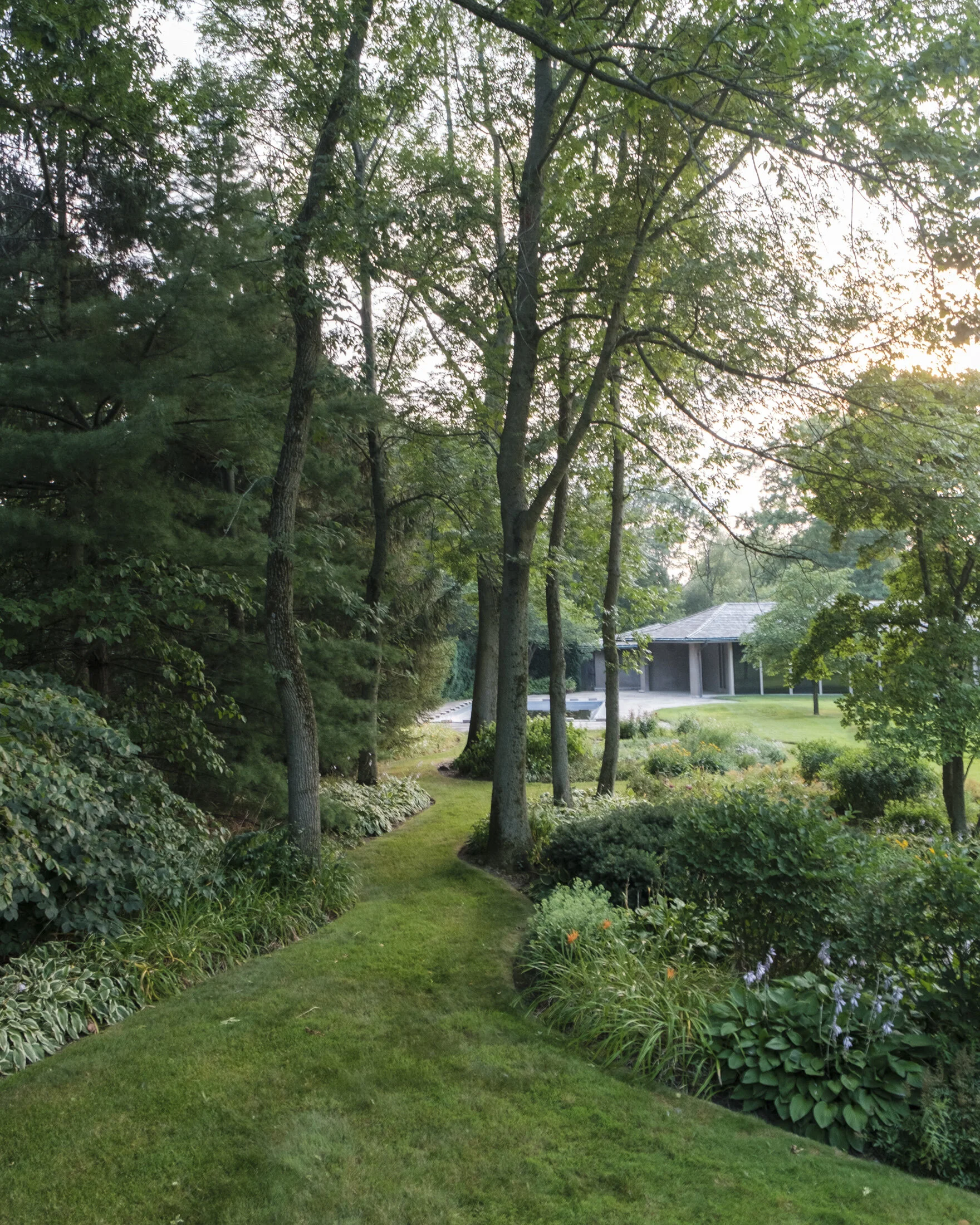 10 Serpintine Path Toward House.JPG
