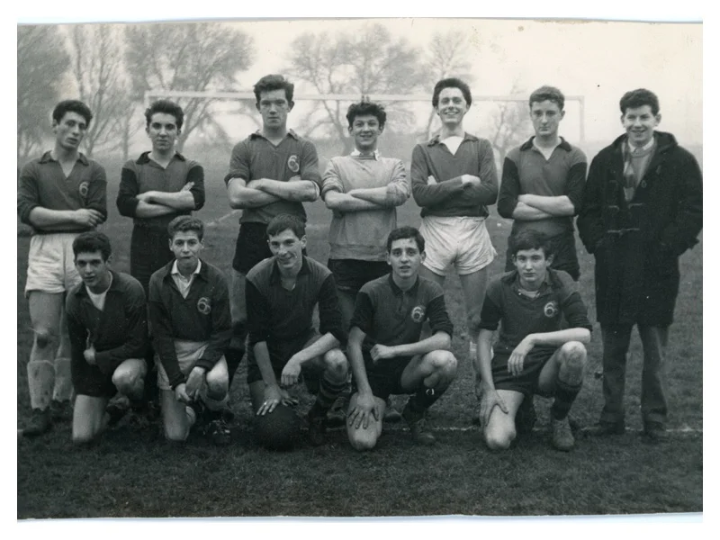 C15 Jeff Becker - Michael Black - Sammy Bloom - Johnny Bristow - Stephen Cohen - Stephen Frankel - Brian Goodman - Barry Lisner - Philip Newman - Michael Solomons