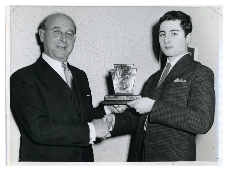 D29 Frank Austin - Mark Harris