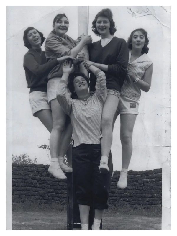 C2054 Rita Bloom - Irene Collins - Marion Delew - Ruth Goldberg - Barbara Kaye