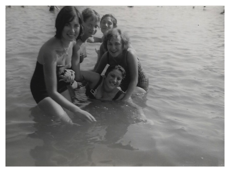 C2057 Lugano: Ruth Goldberg - Barbara Goldstein - Ros Goldstein - Sandra Purkis - Sandra Sacks