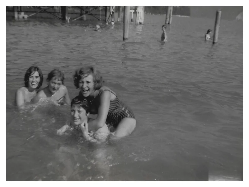 C2058 Lugano: Ruth Goldberg - Ros Goldstein - Sandra Purkis - Sandra Sacks