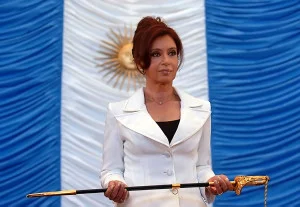 Cristina_Fernandez_Comandante_en_Jefe-300x207.jpg