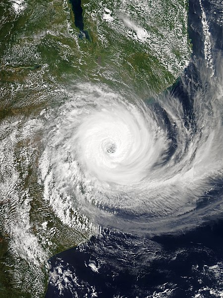 Tropical Cyclone Idai approaches Beira shortly after reaching peak intensity. ( Wikimedia Commons )