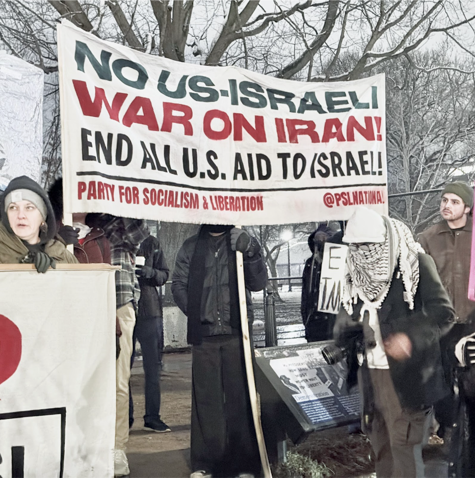 Protesters Rally at White House as Iran’s Unrest Deepens and Fears of Wider Conflict Grow