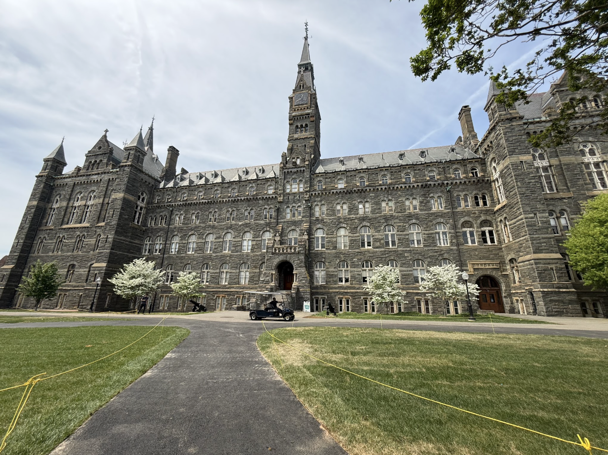 Georgetown Lecture Examines Historical Roots of Authoritarianism in Muslim Societies